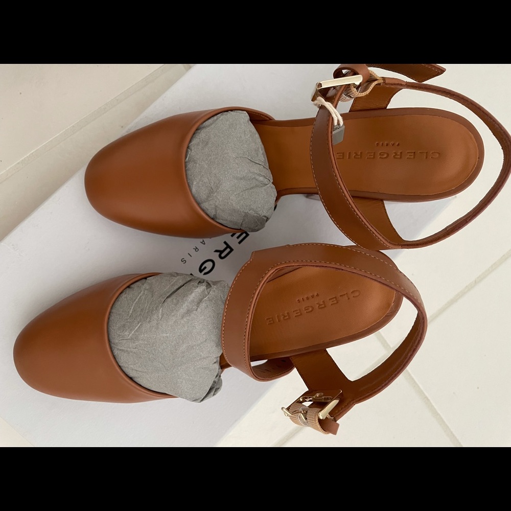 NEW Women’s Clergerie shoes - size 7 / 6.5